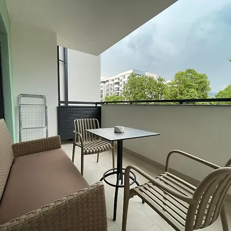 Vida Apartment